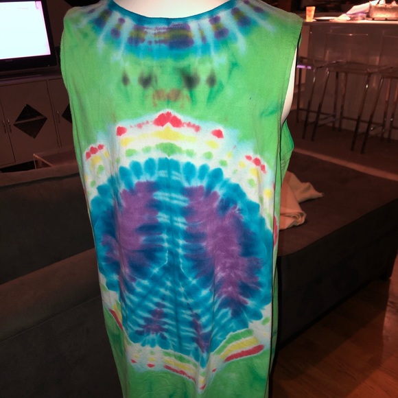 Tie dye green dress with heart in front - size 12 - Picture 5 of 6